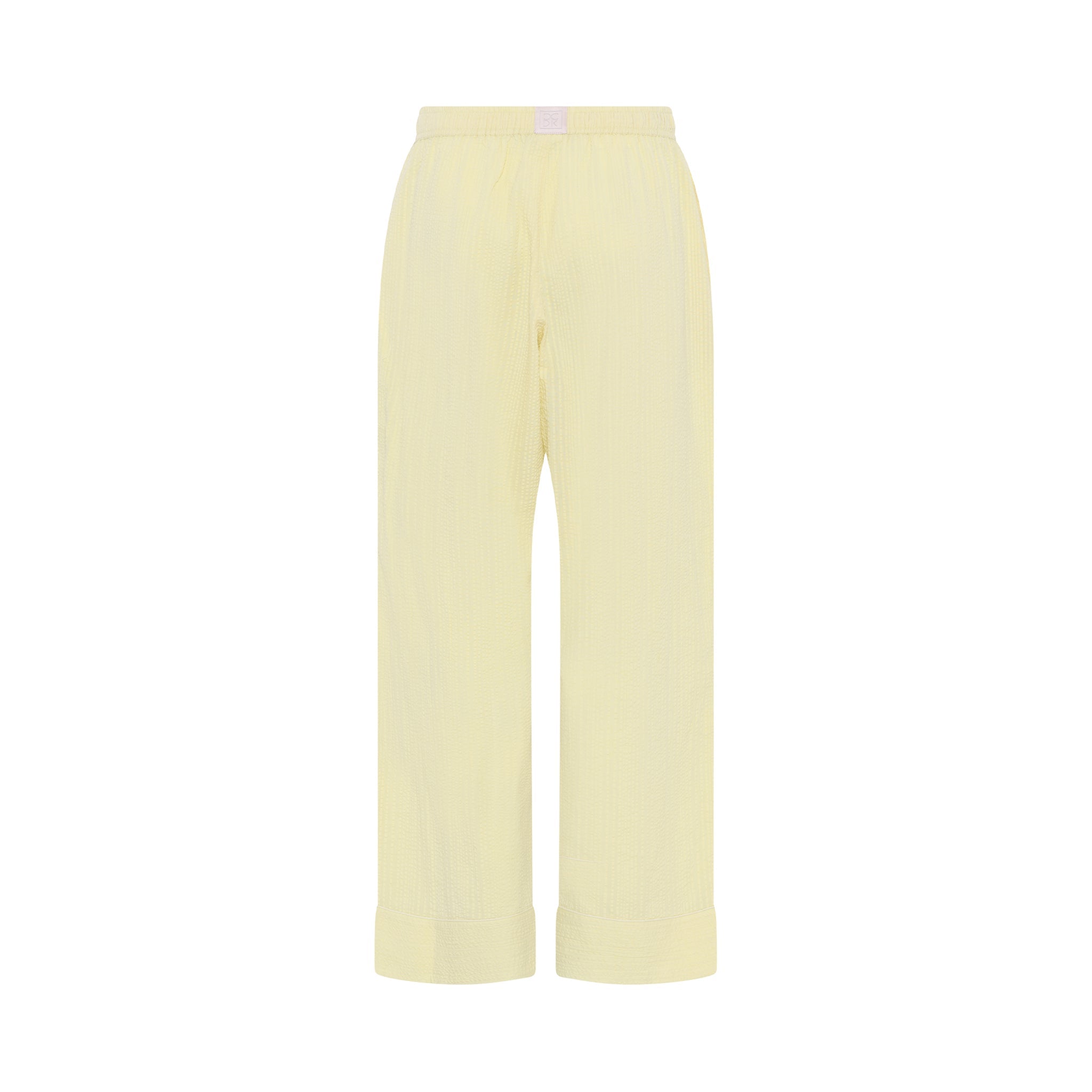 Nicola Pants, Hay