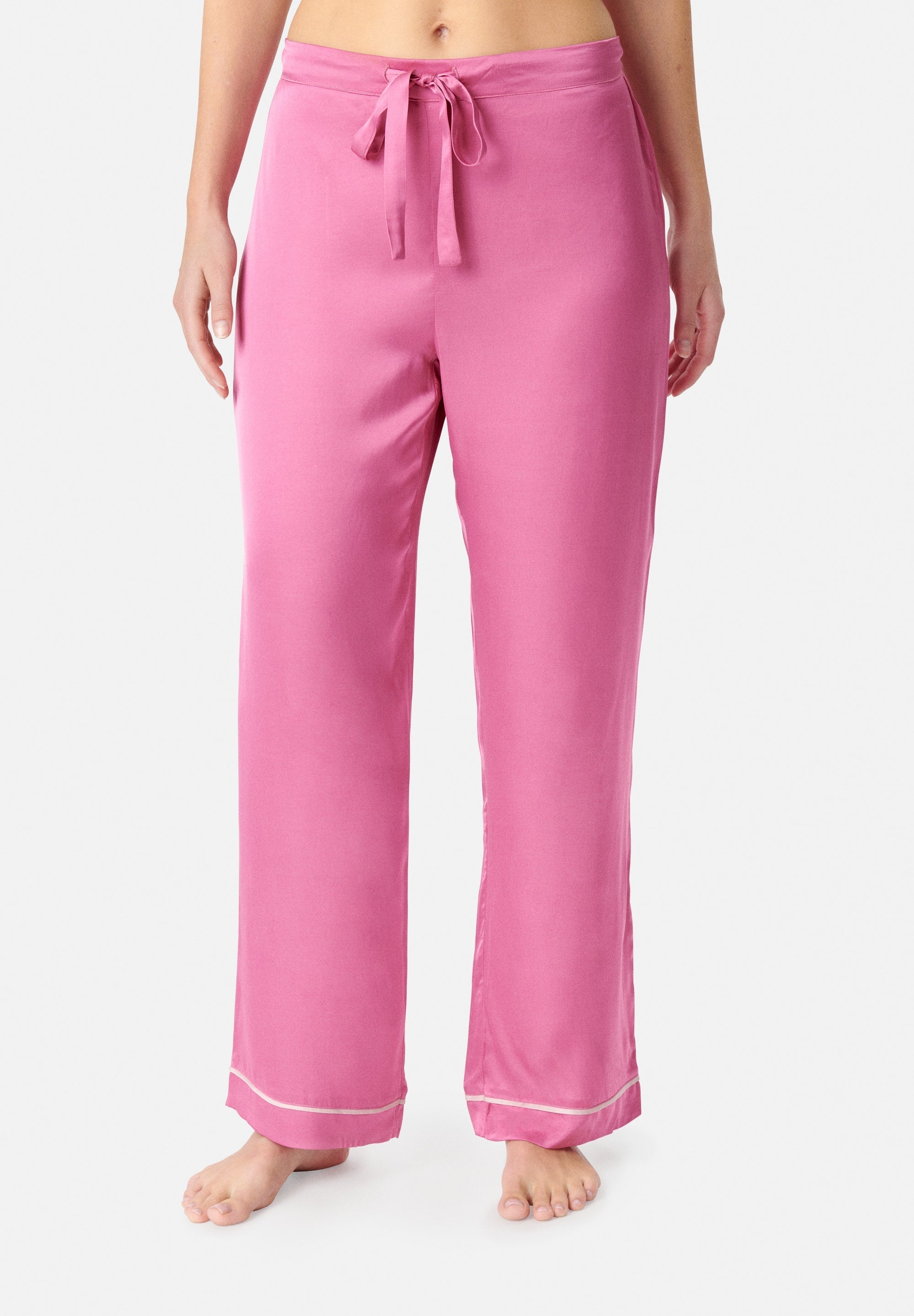 Janet Pants, Heather Rose