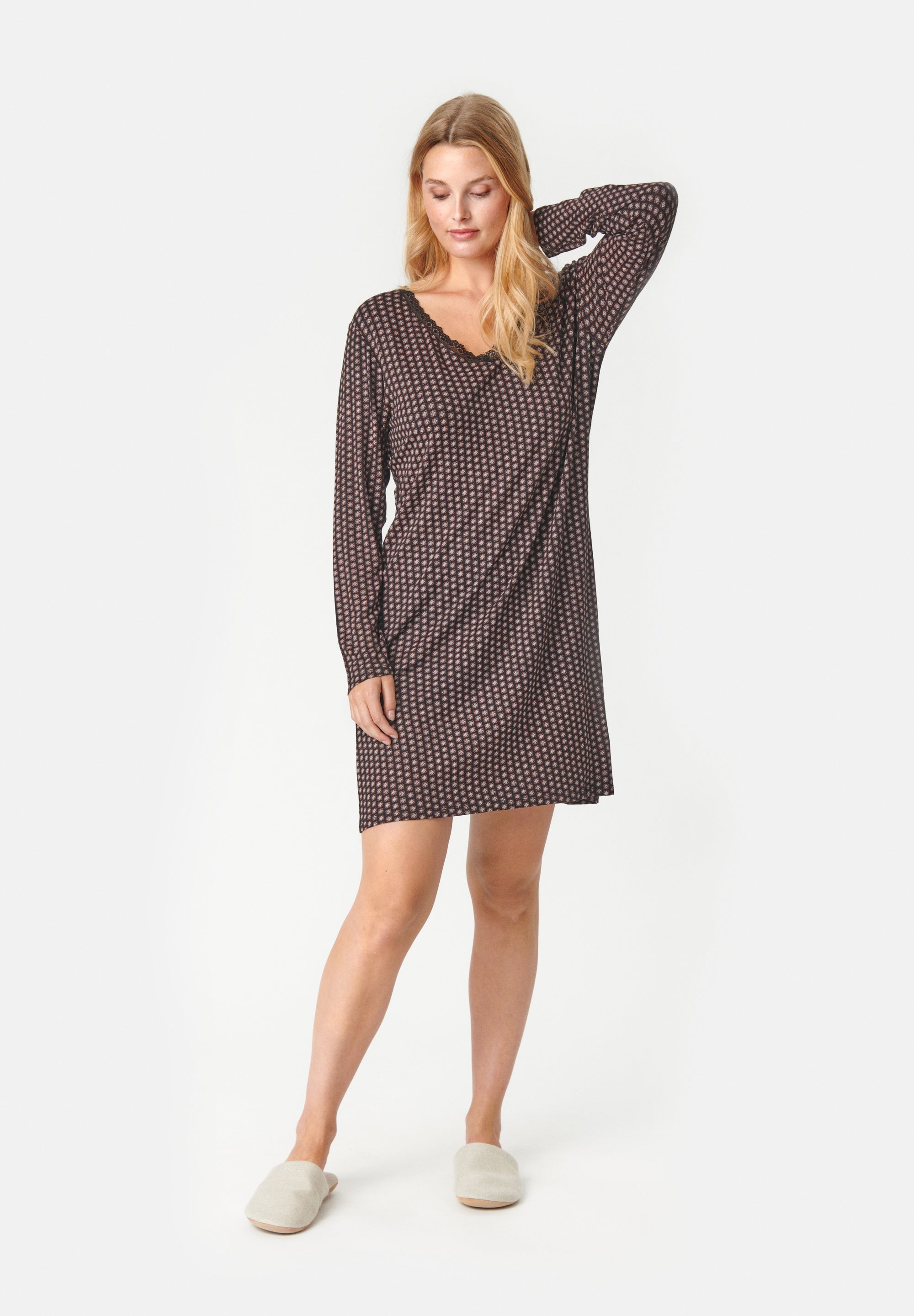 Jacqueline Long Sleeve Dress, Black