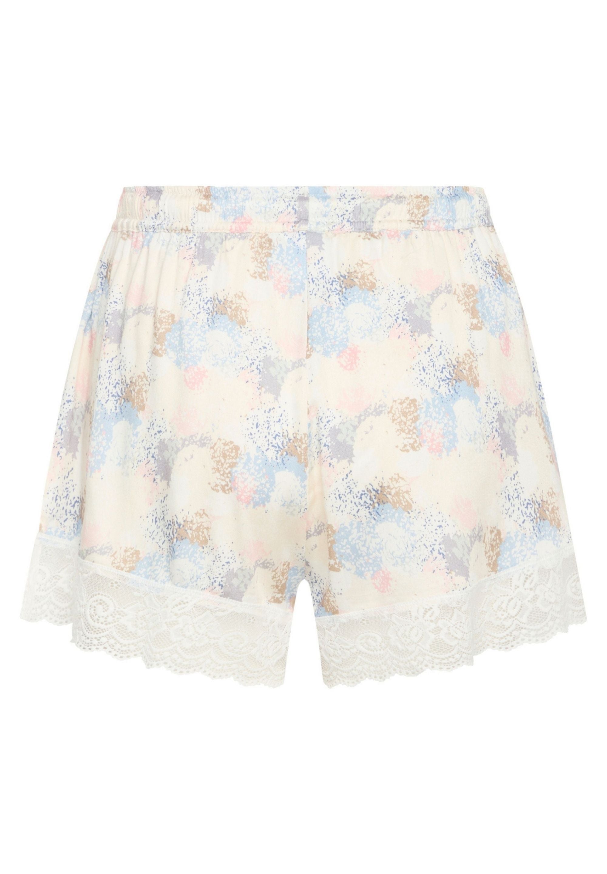 Kaitlyn Shorts, Chalk AOP